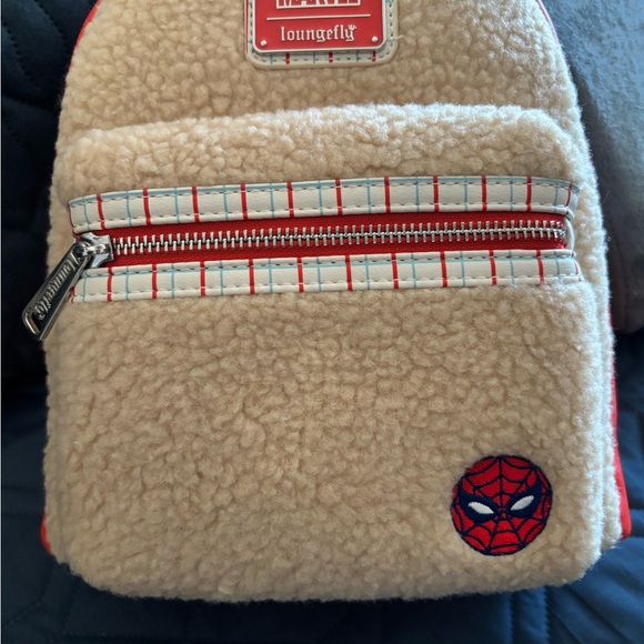 NWT - Marvel Loungefly Spider-Man backpack - Picture 8 of 9